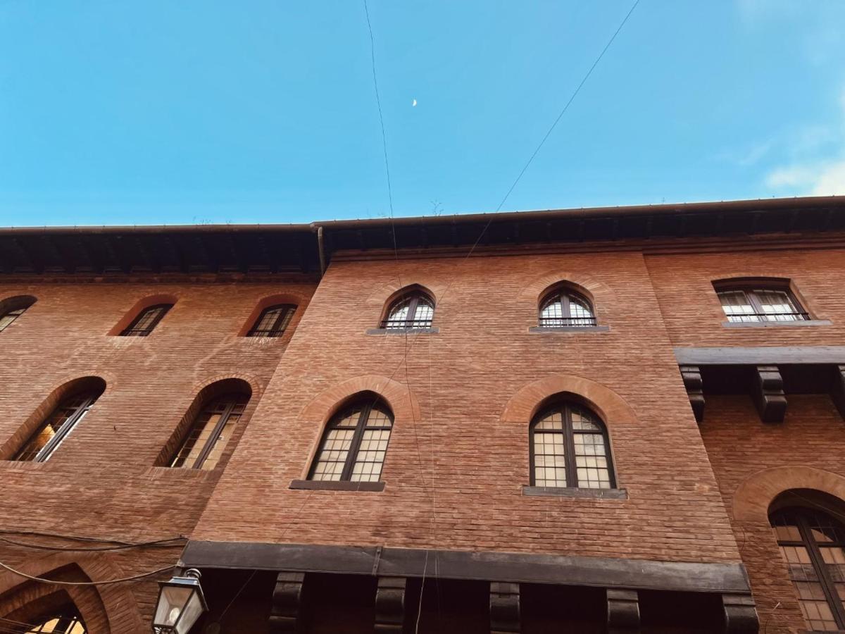 Lovely 2 Bedroom Apartment Nearby Piazza Maggiore Bologna Eksteriør billede